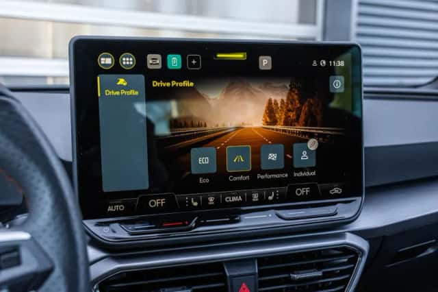 SEAT Leon (2026) thumbnail 42