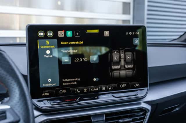 SEAT Leon (2026) thumbnail 45