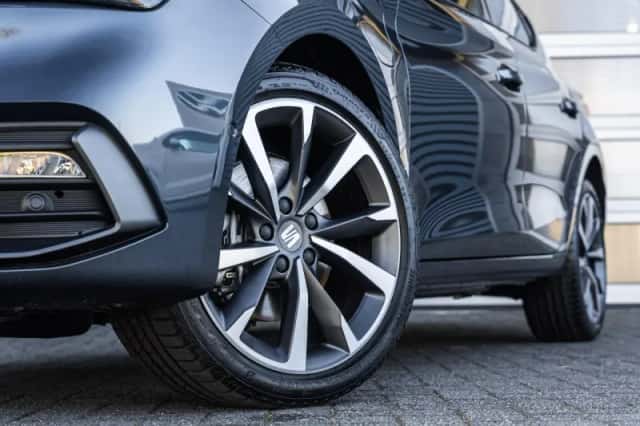 SEAT Leon (2026) thumbnail 10