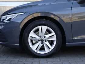 Volkswagen Golf (2023) thumbnail 13