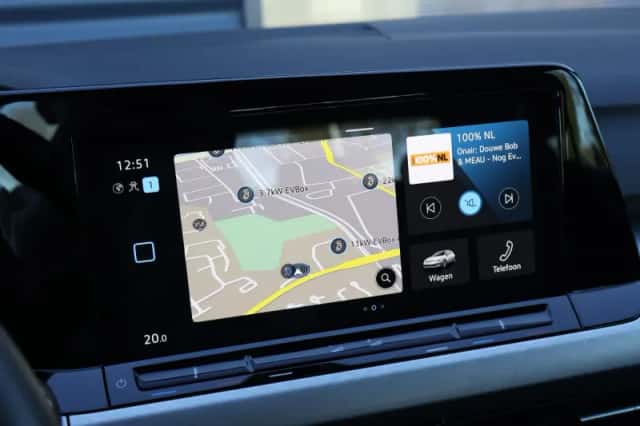 Volkswagen Golf (2023) thumbnail 51