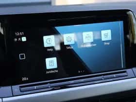 Volkswagen Golf (2023) thumbnail 53