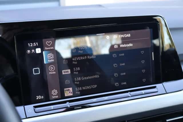 Volkswagen Golf (2023) thumbnail 55