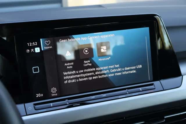 Volkswagen Golf (2023) thumbnail 59