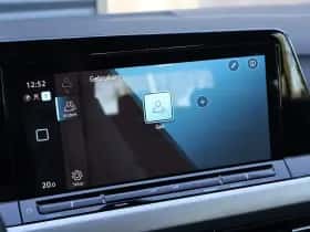 Volkswagen Golf (2023) thumbnail 60