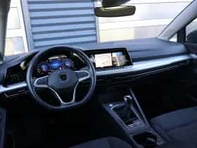 Volkswagen Golf (2023) thumbnail 65