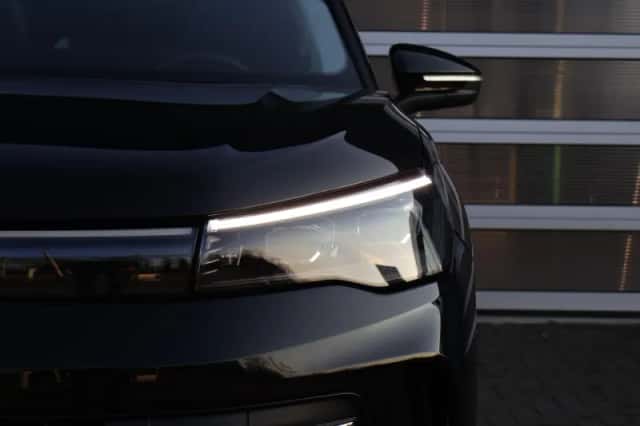 Volkswagen Tiguan (2025) thumbnail 12