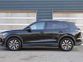 Volkswagen Tiguan (2025) thumbnail 13