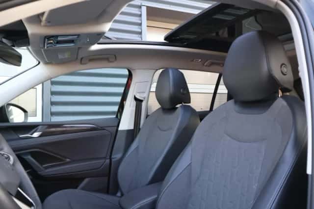 Volkswagen Tiguan (2025) thumbnail 31