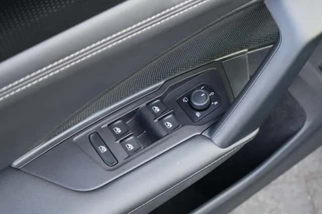Volkswagen Tiguan (2025) thumbnail 35