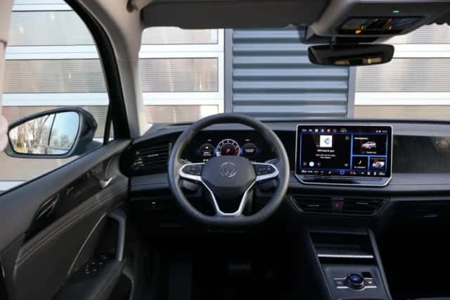 Volkswagen Tiguan (2025) thumbnail 71