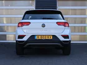 Volkswagen T-Roc (2021) thumbnail 11