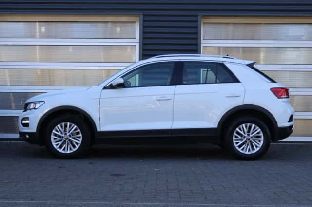 Volkswagen T-Roc (2021) thumbnail 13