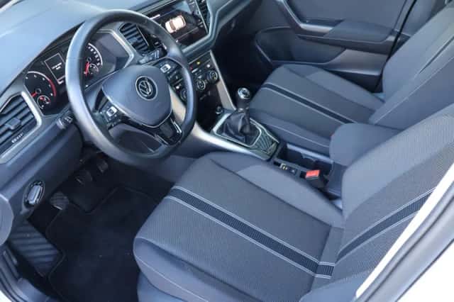 Volkswagen T-Roc (2021) thumbnail 20