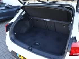 Volkswagen T-Roc (2021) thumbnail 39