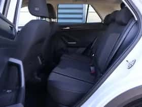 Volkswagen T-Roc (2021) thumbnail 42