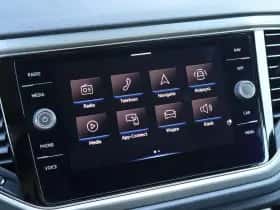 Volkswagen T-Roc (2021) thumbnail 53