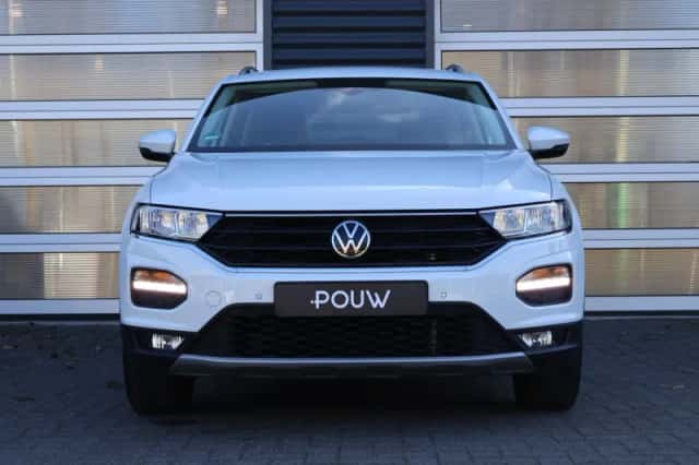 Volkswagen T-Roc (2021) thumbnail 9