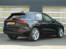 Audi Q6 e-tron (2025) thumbnail 2