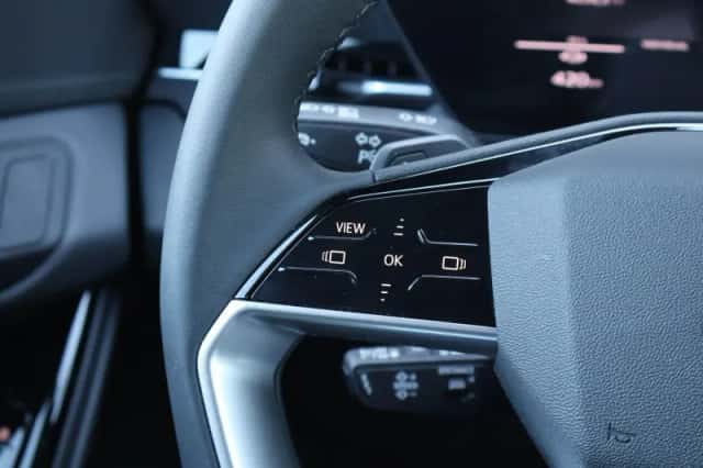 Audi Q6 e-tron (2025) thumbnail 26