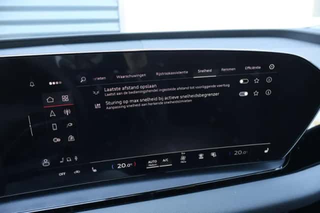 Audi Q6 e-tron (2025) thumbnail 63