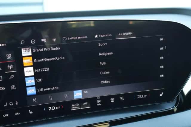 Audi Q6 e-tron (2025) thumbnail 74
