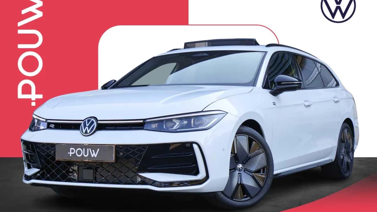 Volkswagen Passat (2025) — foto 1