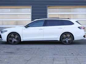 Volkswagen Passat (2025) thumbnail 12