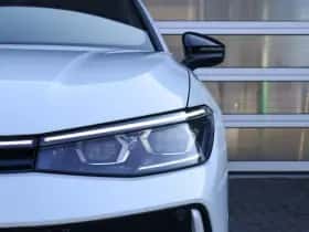 Volkswagen Passat (2025) thumbnail 7