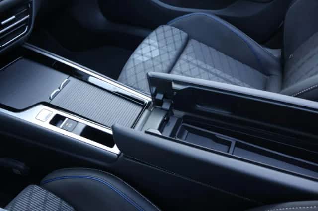 Volkswagen Passat (2025) thumbnail 65