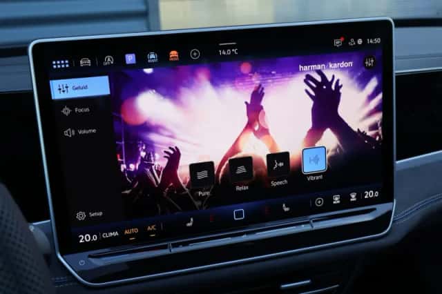 Volkswagen Passat (2025) thumbnail 69