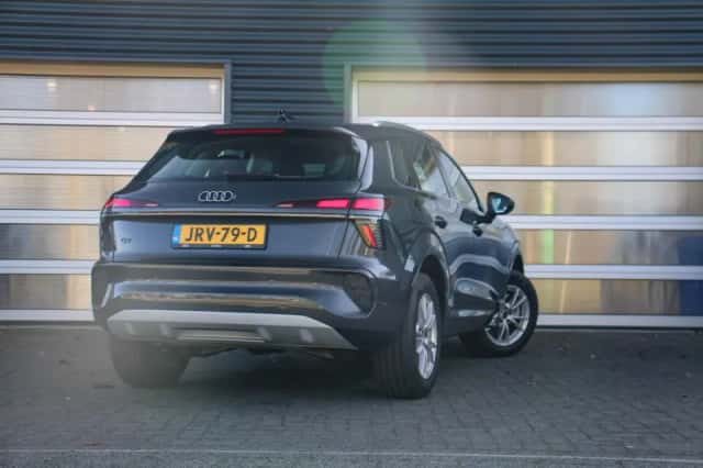 Audi Q3 (2026) thumbnail 2