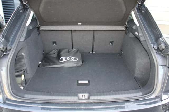 Audi Q3 (2026) thumbnail 12