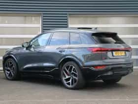 Audi Q6 e-tron (2024) thumbnail 12