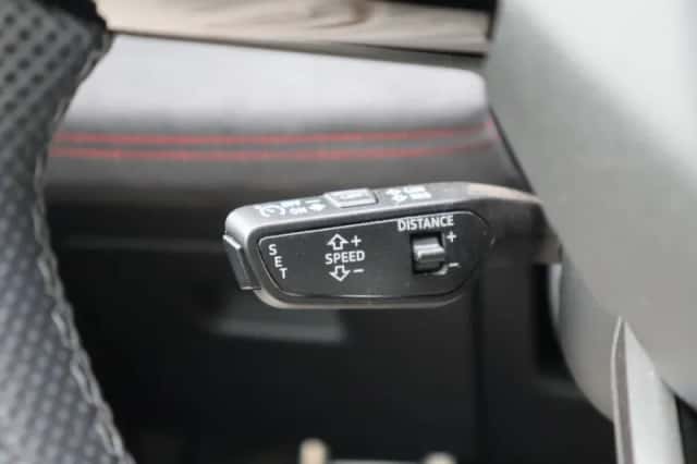 Audi Q6 e-tron (2024) thumbnail 30