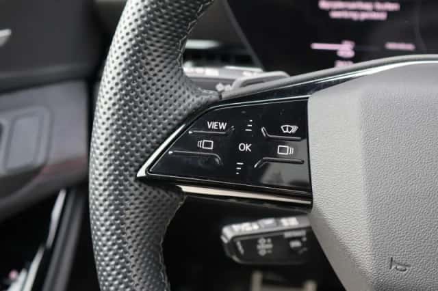 Audi Q6 e-tron (2024) thumbnail 31