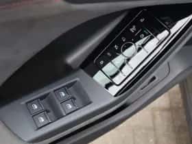 Audi Q6 e-tron (2024) thumbnail 53