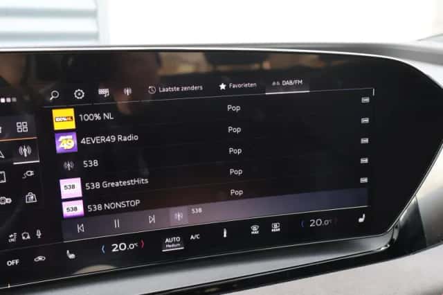 Audi Q6 e-tron (2024) thumbnail 72
