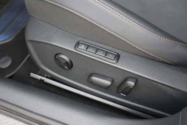 CUPRA Leon Sportstourer (2025) thumbnail 23