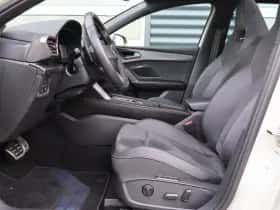 CUPRA Leon Sportstourer (2025) thumbnail 4