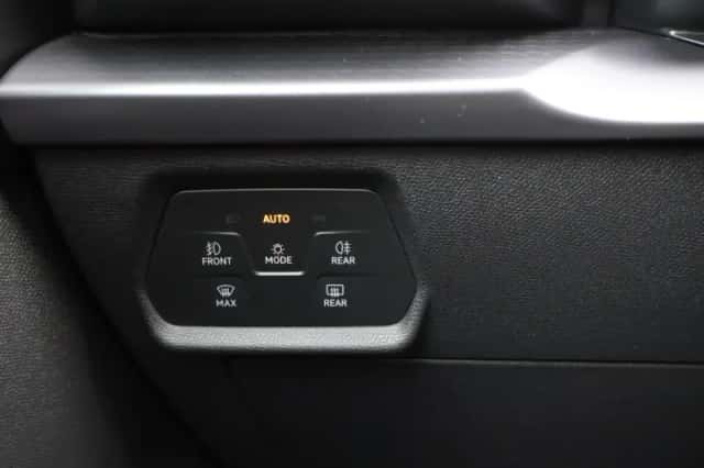 CUPRA Leon Sportstourer (2025) thumbnail 44
