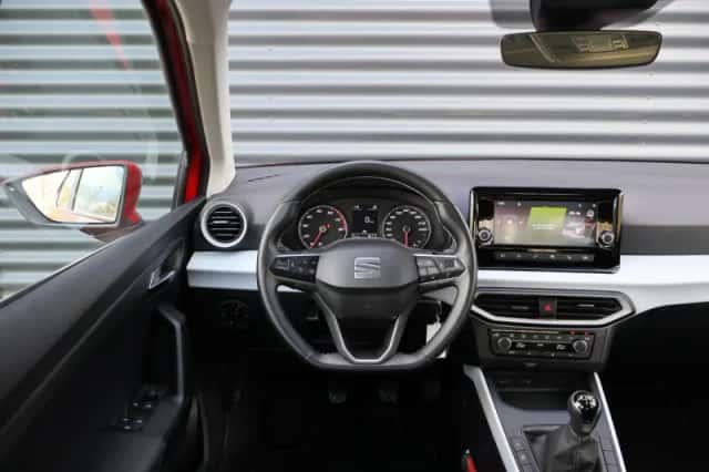 SEAT Arona (2022) thumbnail 21