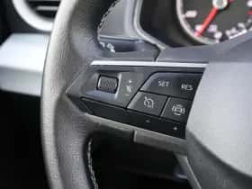 SEAT Arona (2022) thumbnail 24