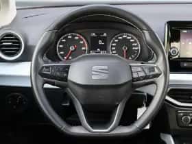 SEAT Arona (2022) thumbnail 37