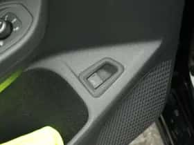 Volkswagen Golf (2026) thumbnail 17