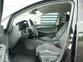 Volkswagen Golf (2026) thumbnail 16