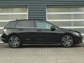Volkswagen Golf (2026) thumbnail 3
