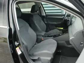 Volkswagen Golf (2026) thumbnail 25
