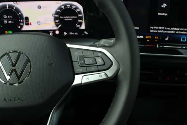 Volkswagen Golf (2026) thumbnail 33