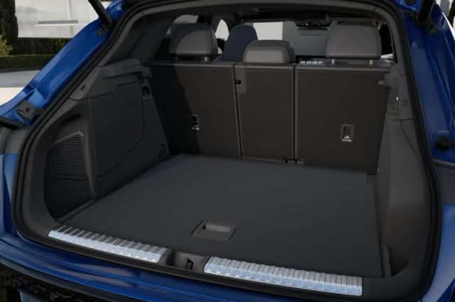 Audi Q3 (2026) thumbnail 11